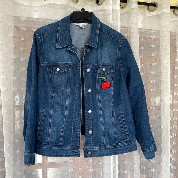 Jones New York | Jackets & Coats | Medium Wash Denim Jacket With Patch | Poshmark